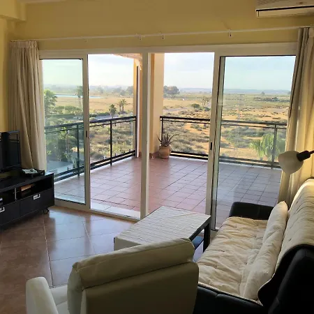Atico De 1 Dormitorio Apartment Isla Canela